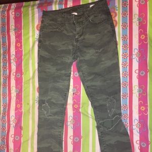 camo jeans